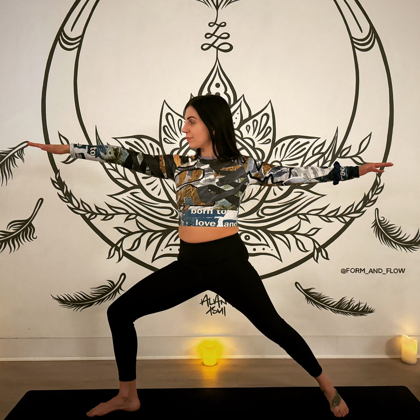 Yoga Long-Sleeve: Love and Create